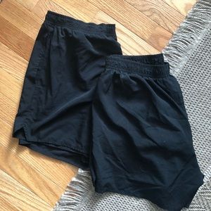 🏃‍♂️ 2 Running shorts